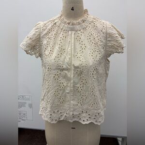 Jennifer & Grace  - elegant Cream Eyelet Lace Top - Medium